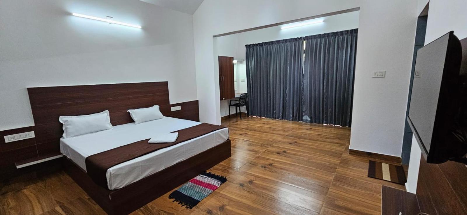 Le Vista Resort Sultan Bathery Bagian luar foto