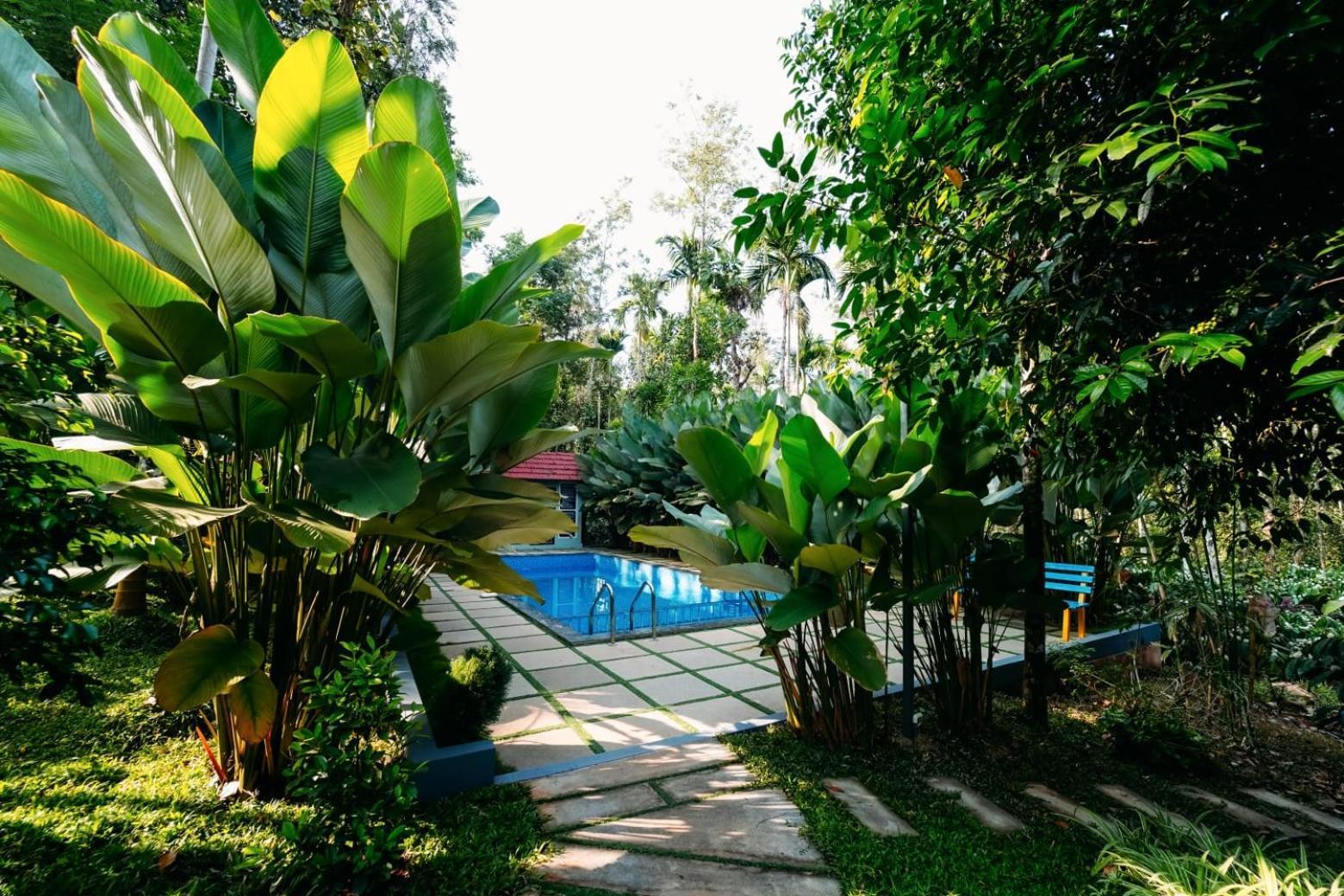 Le Vista Resort Sultan Bathery Bagian luar foto