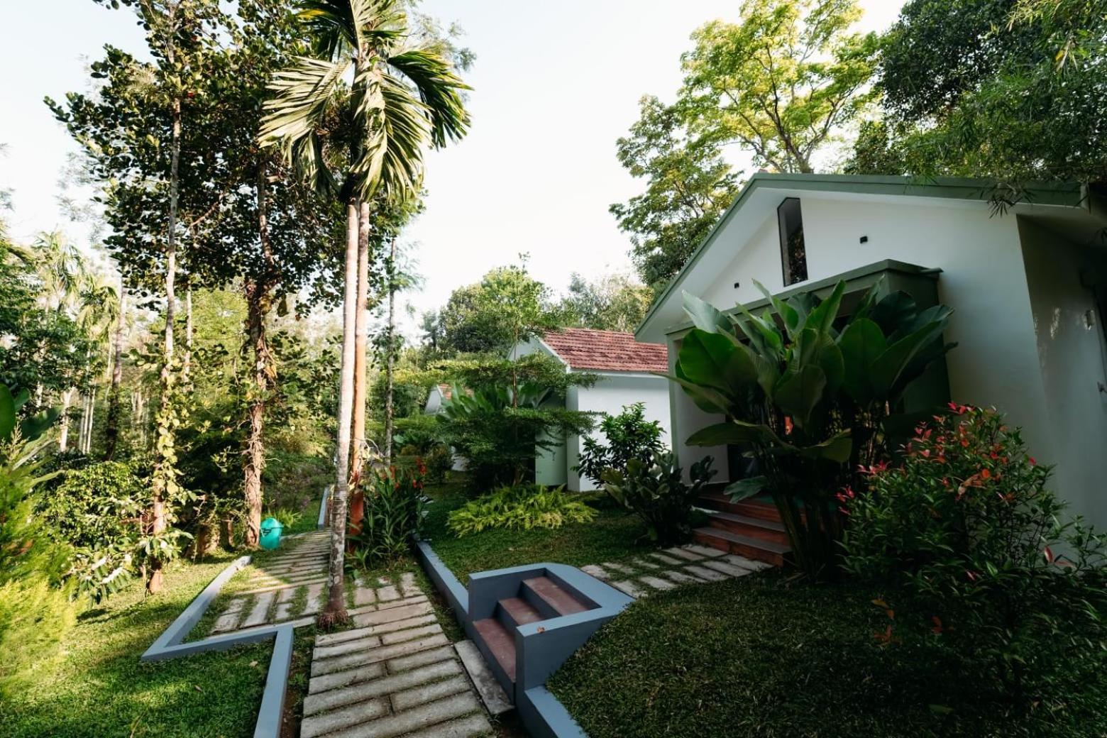 Le Vista Resort Sultan Bathery Bagian luar foto